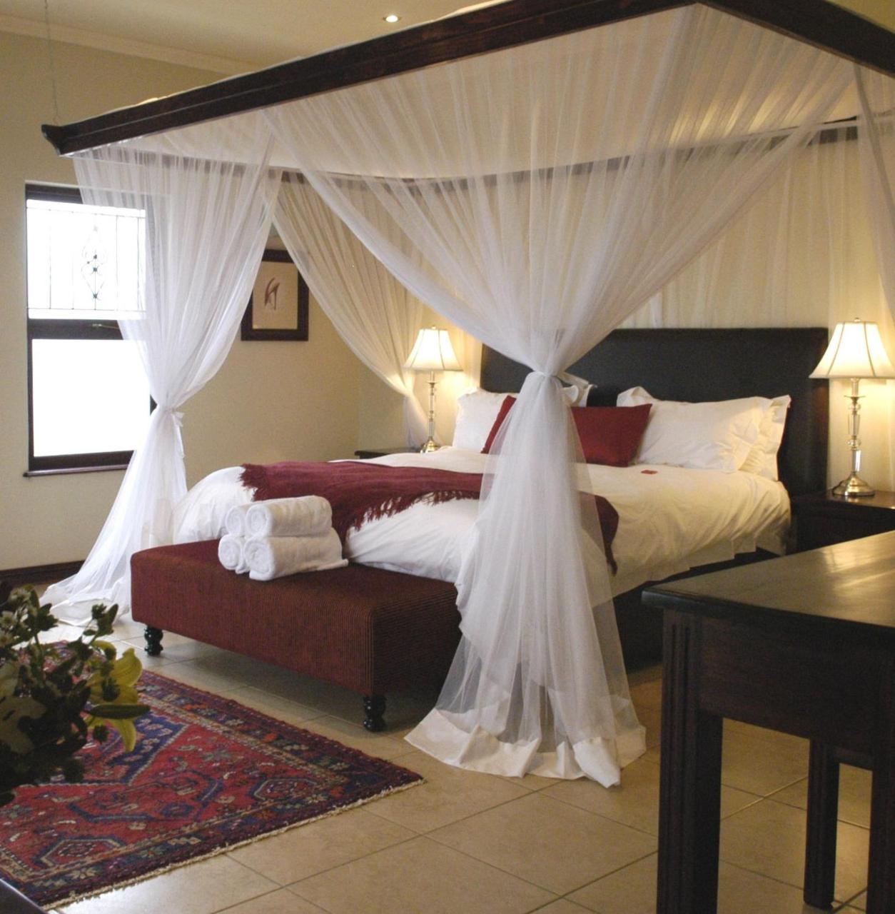 Moon And Sixpence Garden Guest House Muldersdrift Exterior photo