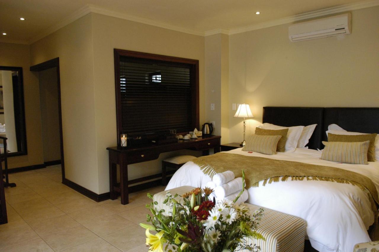 Moon And Sixpence Garden Guest House Muldersdrift Exterior photo